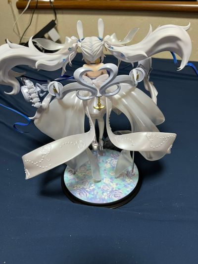 碧蓝航线 拉菲 白兔与誓约