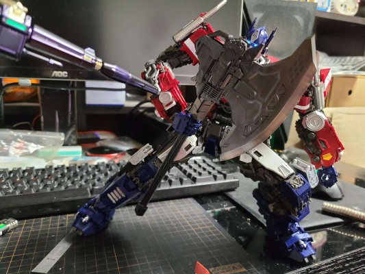 大黄蜂 擎天柱 地球形态