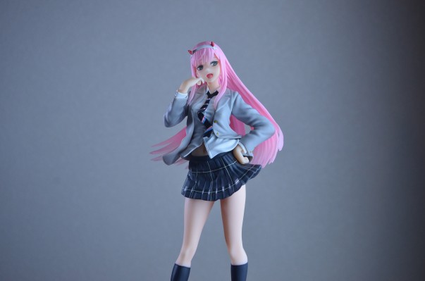 DARLING in the FRANXX 零二 ~校服~