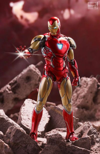 MAFEX 编号136 复仇者联盟4：终局之战 钢铁侠 85号装甲