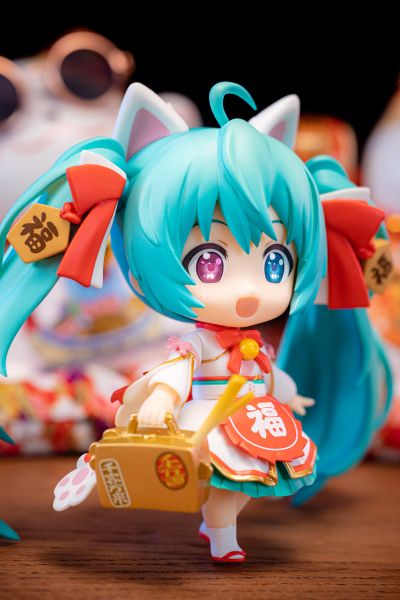 粘土人#1777 初音未来 招财未来