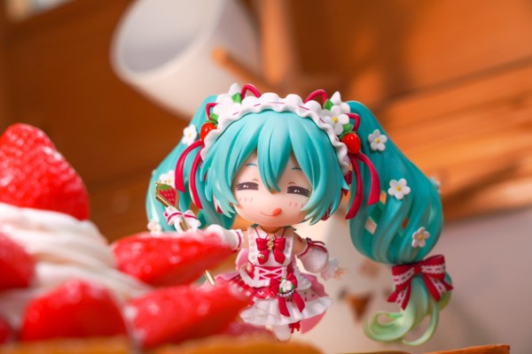 粘土人#1939 初音未來 15周年纪念版