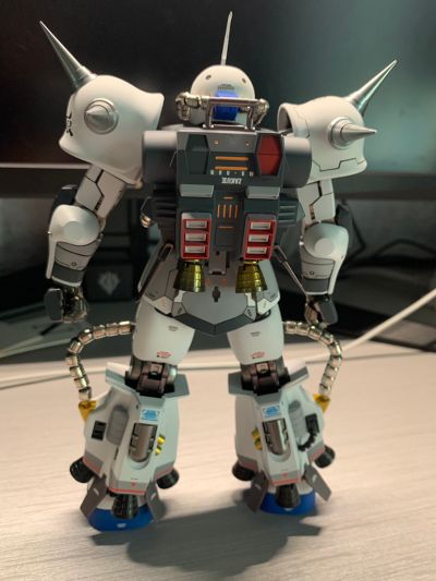 MG 1/100 机动战士高达 MS-06F扎古II ver.2.0