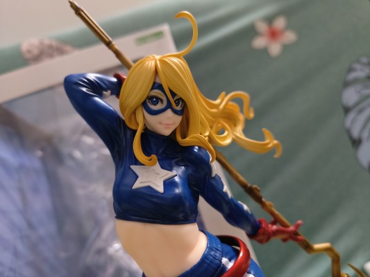 美少女雕像 正义联盟 逐星女