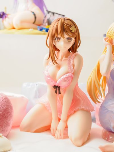 莱莎的炼金工房2：失落的传说与秘密妖精 莱莎琳・斯托特 睡衣