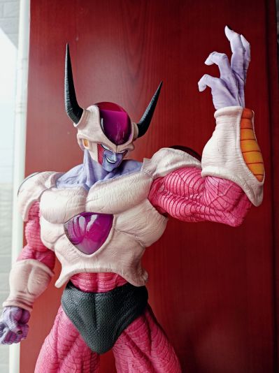 SCultures 龙珠Z 弗力萨-第2形态 Special Color ver. 