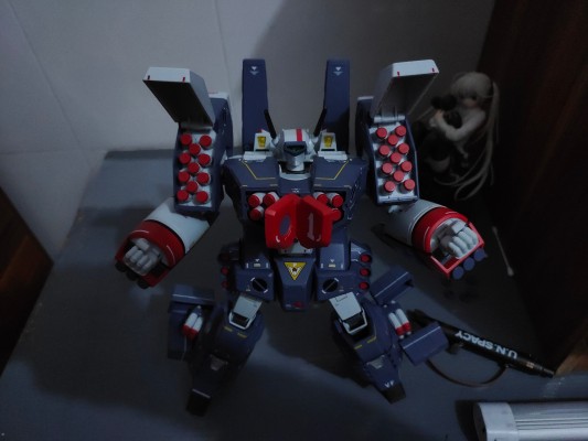 DX超合金 超时空要塞 VF-1J 装甲女武神(一条辉专用机)