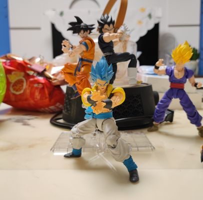 S.H.Figuarts   孙悟空《龙珠超：超级人造人》