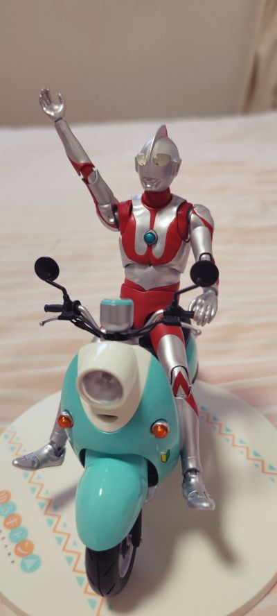 S.H.Figuarts（真骨雕制法）  奥特曼