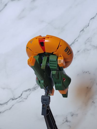 HGUC 1/144 	阿斯曼