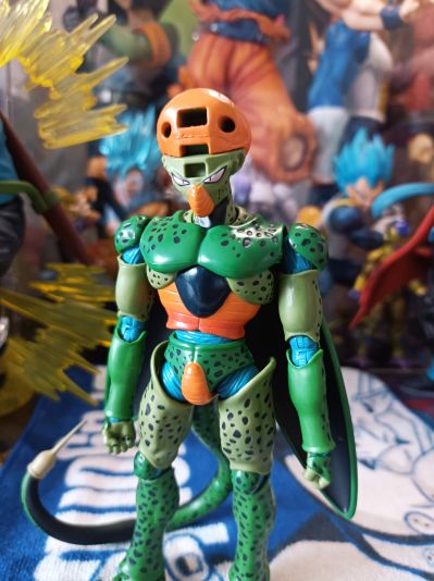 S.H.Figuarts  沙鲁 第一形态