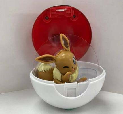 一触即发精灵球