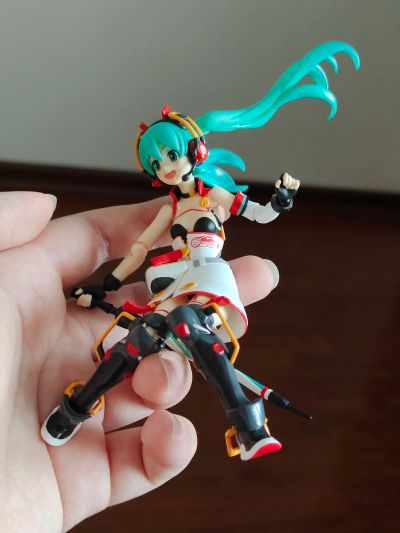 figma#SP-130 Good Smile Racing 初音未来 Racing 2020 Ver.