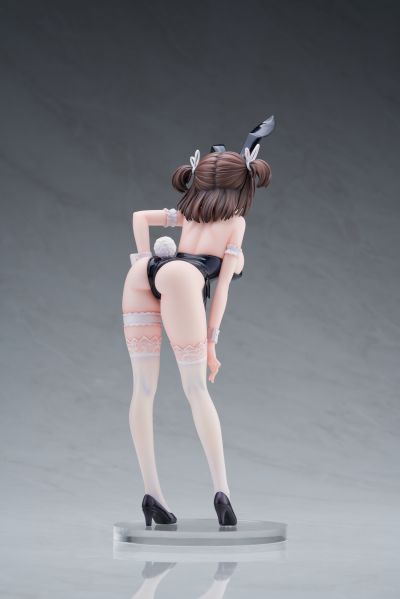 美山秋子 兔女郎 STD