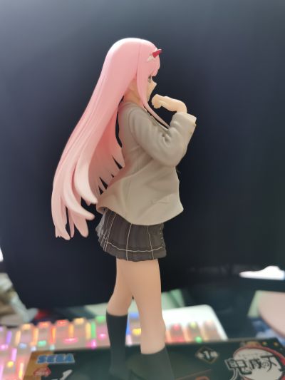 DARLING in the FRANXX 零二 ~校服~