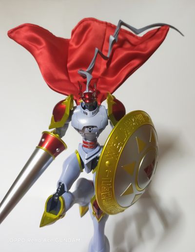 S.H.Figuarts 数码宝贝03 驯兽师之王 红莲骑士兽 -圣骑士重生-