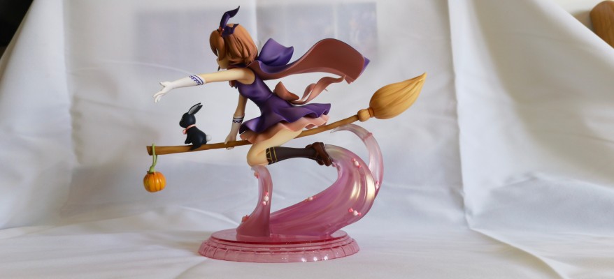 请问您今天要来点兔子吗？BLOOM 保登心爱 (奇幻万圣节)