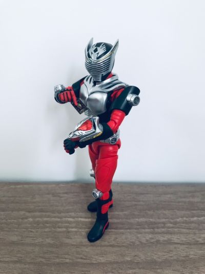 SO-DO CHRONICLE 假面骑士龙骑 深红之龙 与 黑暗之翼套装