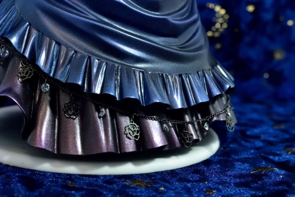 奥丁领域:里普特拉西尔 格温多琳 礼服ver