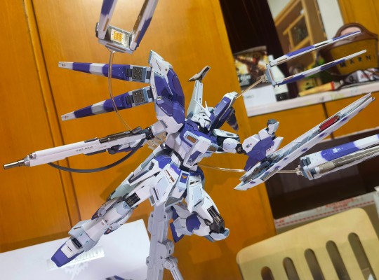 METAL BUILD Hi-ν高达