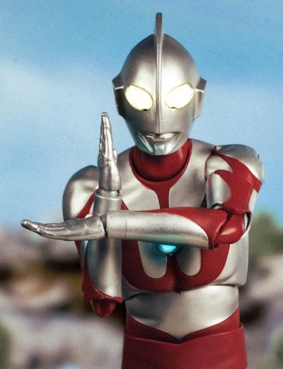 S.H.Figuarts（真骨雕制法）  奥特曼