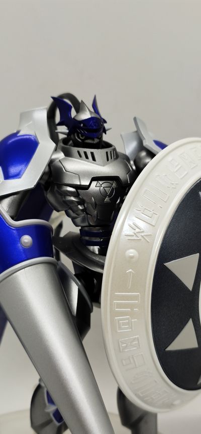 S.H.Figuarts 数码宝贝03 驯兽师之王 混沌骑士兽