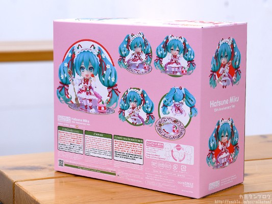 粘土人#1939 初音未來 15周年纪念版