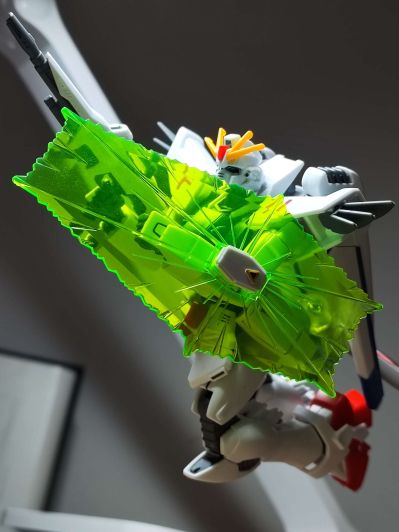 HGUC 1/144 	机动战士高达F91  高达F91