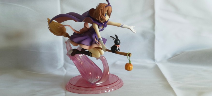 请问您今天要来点兔子吗？BLOOM 保登心爱 (奇幻万圣节)