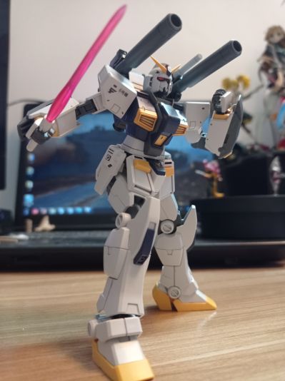 HGUC 机动战士高达0079：吉翁最前线 RX-78-6高达六号机 泥岩