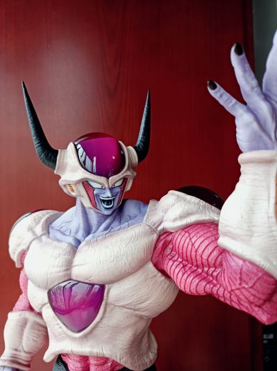 SCultures 龙珠Z 弗力萨-第2形态 Special Color ver. 