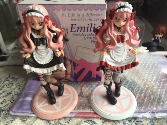 零之使魔 露易丝·法兰西斯·露·布朗·杜·拉·瓦利埃尔 草莓哥特女仆Ver.