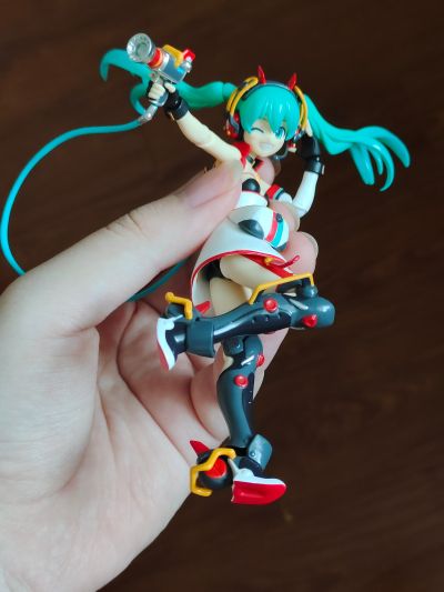 figma#SP-130 Good Smile Racing 初音未来 Racing 2020 Ver.