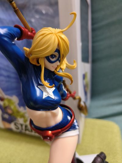 美少女雕像 正义联盟 逐星女