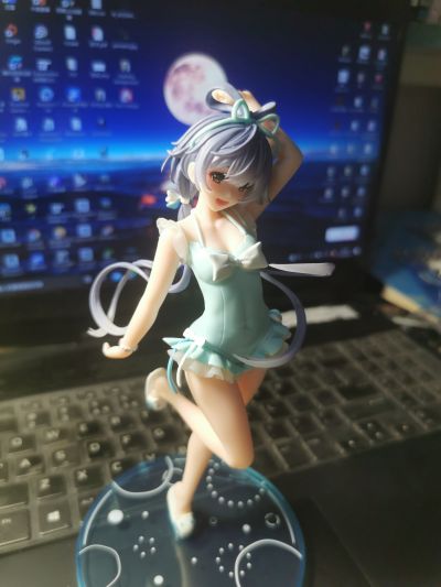 Coreful  洛天依 ~泳装~