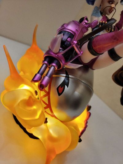 英雄联盟 暴走萝莉金克丝