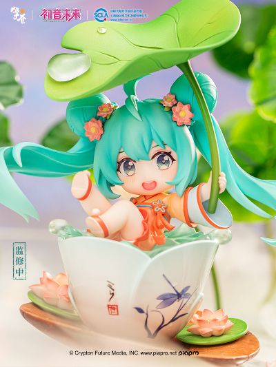 初音未来 荷塘嬉戏