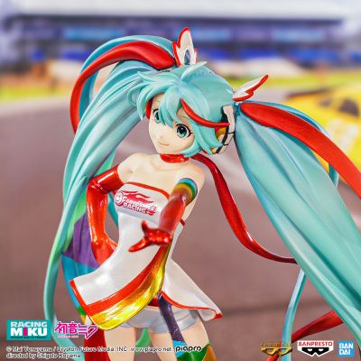 眼镜厂经典  初音未来赛车女郎 赛车未来2016