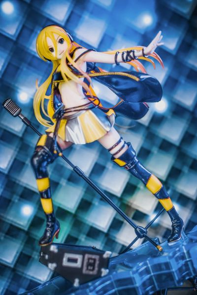 Lily(Lily) from anim.o.v.e. 