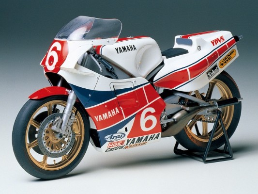 1/12 摩托车系列 No.75 雅马哈  YZR500(OW70) 平忠彦样式