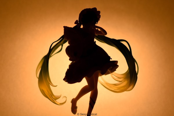 初音未来 童话仙境珍藏人偶 睡美人