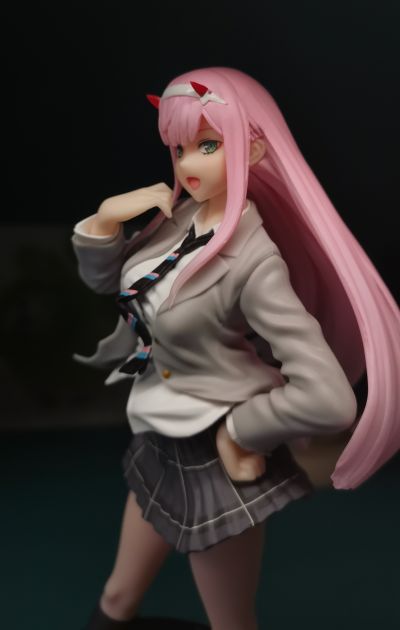 DARLING in the FRANXX 零二 ~校服~