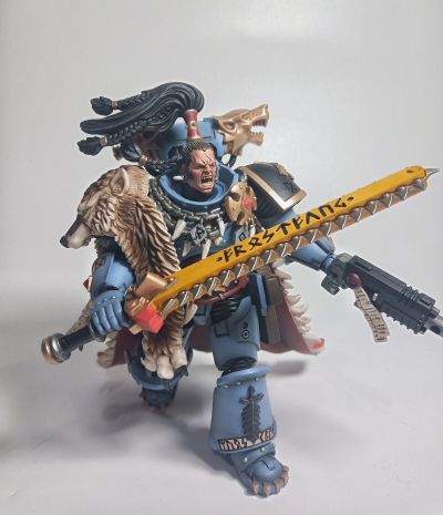 战锤40000 太空野狼 拉格纳 黑鬃