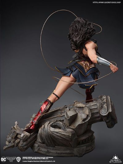 DC系列 DC漫画 神奇女侠 全身像