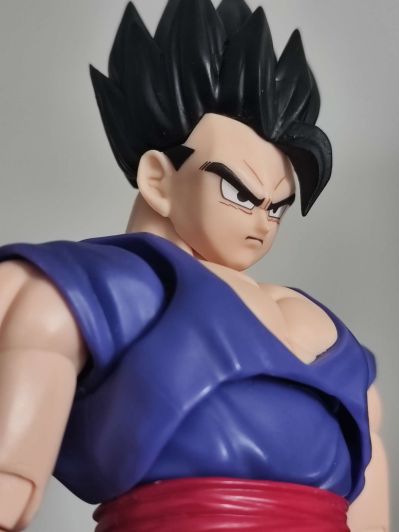 S.H.Figuarts  终极悟饭《龙珠超：超级人造人》