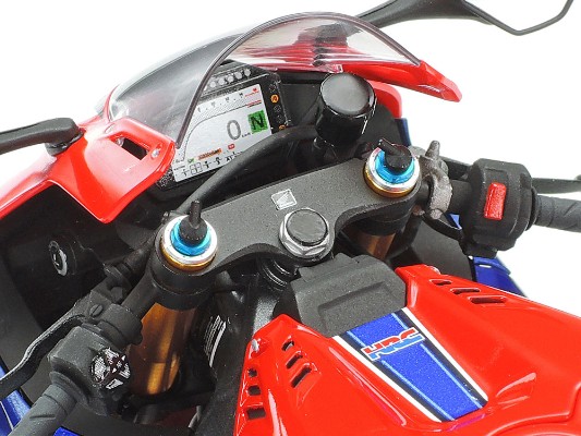 细节部件（摩托车型号用） No.90 1/12 本田 CBR1000RR-R 前叉套件