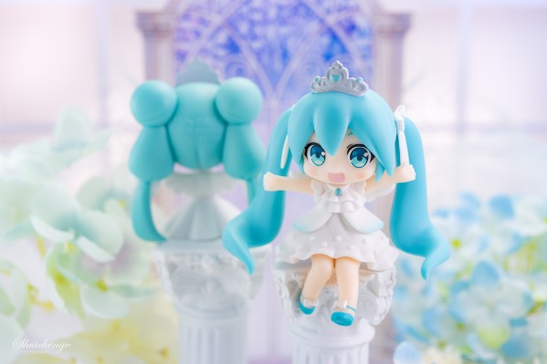 MP 小坐系列 初音未来 15周年纪念款