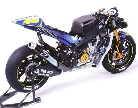 1/12 摩托车系列 No.98 雅马哈 YZR-M1'04 No.46/No.17
