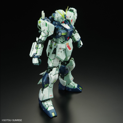 MG 1/100   福冈高达公园专属商品 ν高达 Ka版 (精神感应框架启动配色)