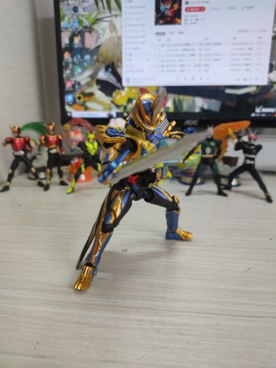 S.H.Figuarts   假面骑士刀剑 天方骑士谭